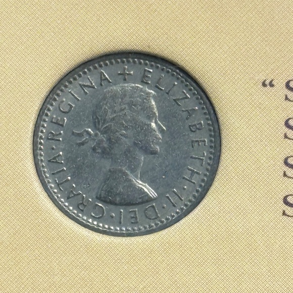 The American Historic Society Authentic English Lucky Sixpence Wedding Coin - Picture 2 of 4